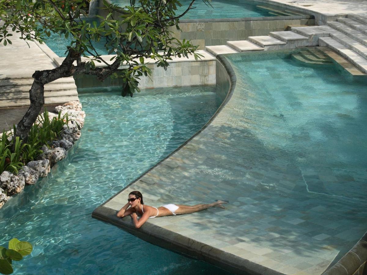 Ayana Segara Bali Hotel Jimbaran  Exterior photo